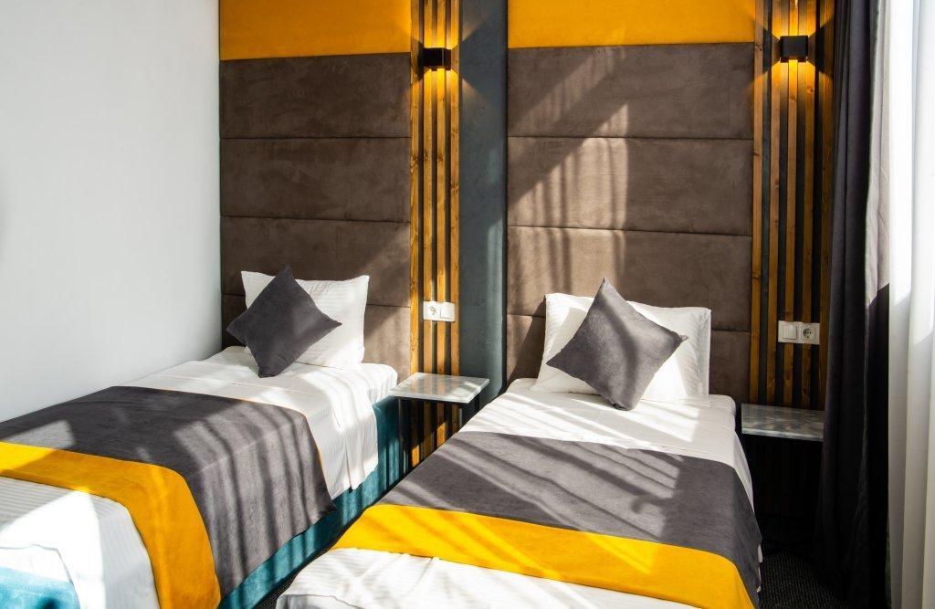 Bg Palace Hotel Tbilisi ภายนอก รูปภาพ