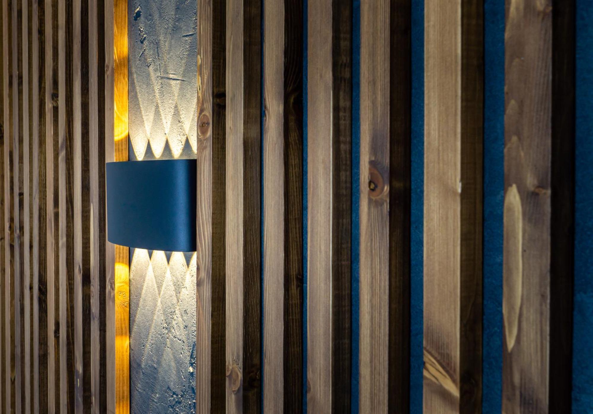 Bg Palace Hotel Tbilisi ภายนอก รูปภาพ
